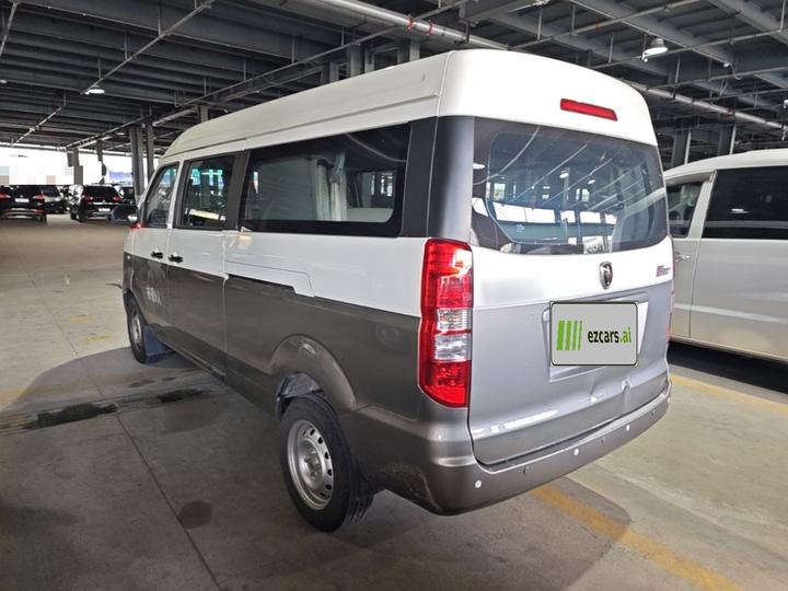 Jinbei Hiace X30L 2024 Champion Bus 5/6/7-Seater photo 4