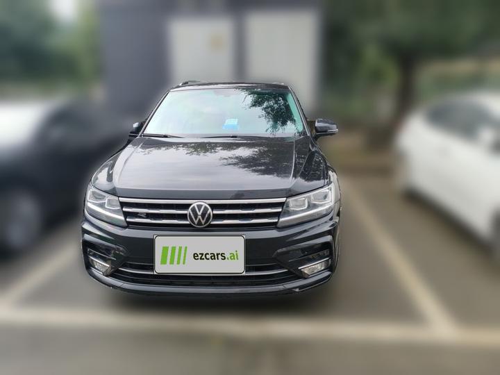 Tiguan L 2021 330TSI AT RWD R-Line photo 2