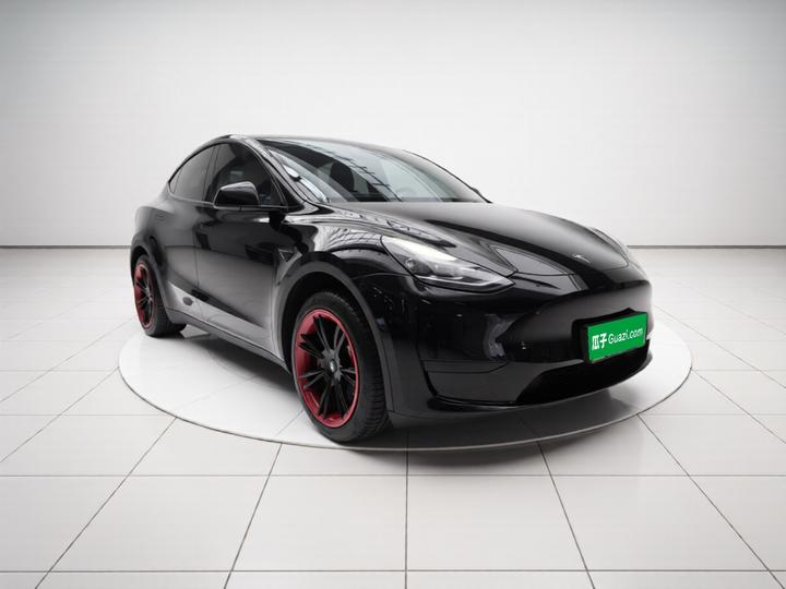 Model Y 2022 Facelift RWD photo 3