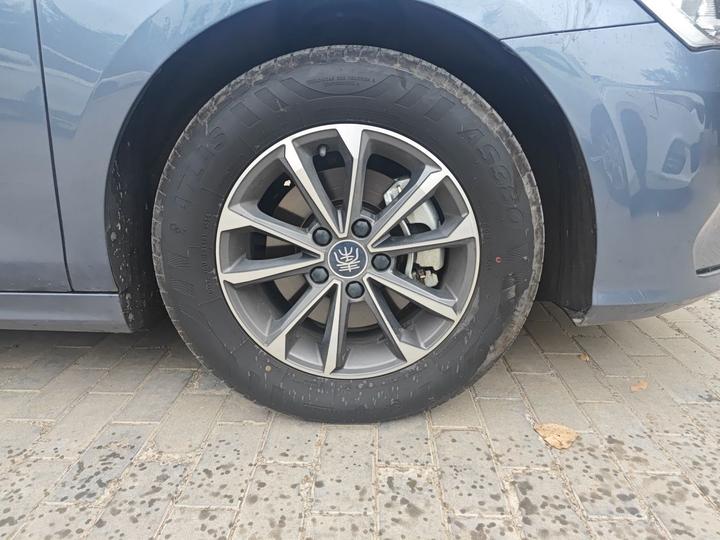 Qin PLUS 2024 Honor DM-i 55KM Leading photo 8