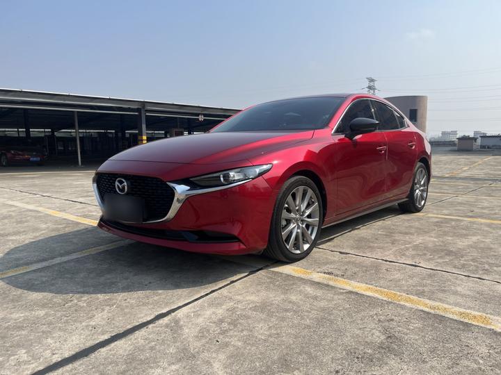 3 Axela 2022 2.0L AT