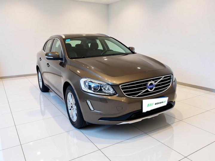 XC60 2015 T5 photo 3