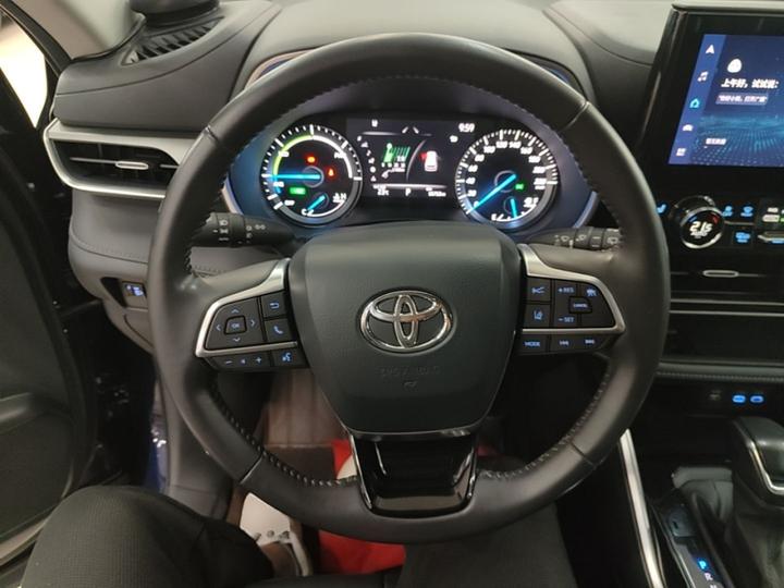 Highlander 2022 Hybrid 2.5L AWD Premium 7-Seater photo 6