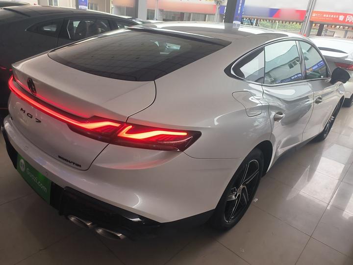 MG7 2025 1.5T 300 DCT Luxury photo 4