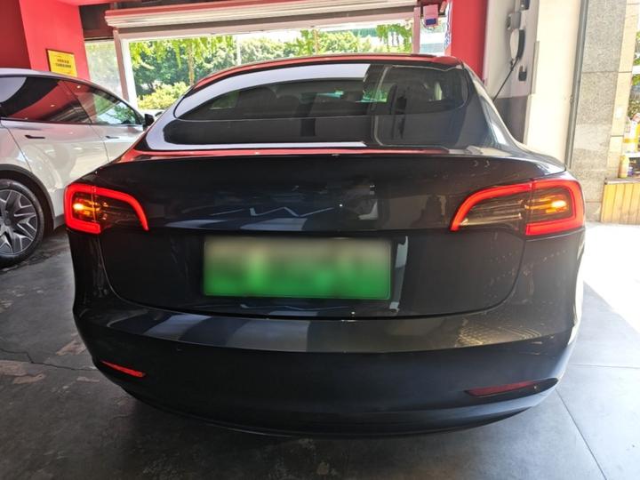 Model 3 Imported 2019 Long Range AWD photo 3