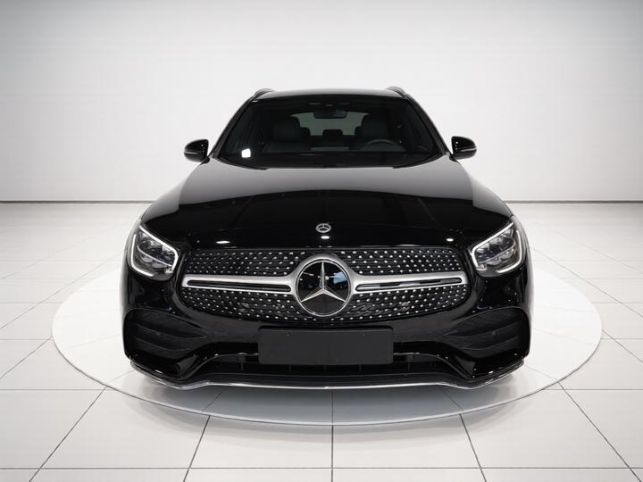 GLC 2021 GLC 260 L 4MATIC Luxury photo 2