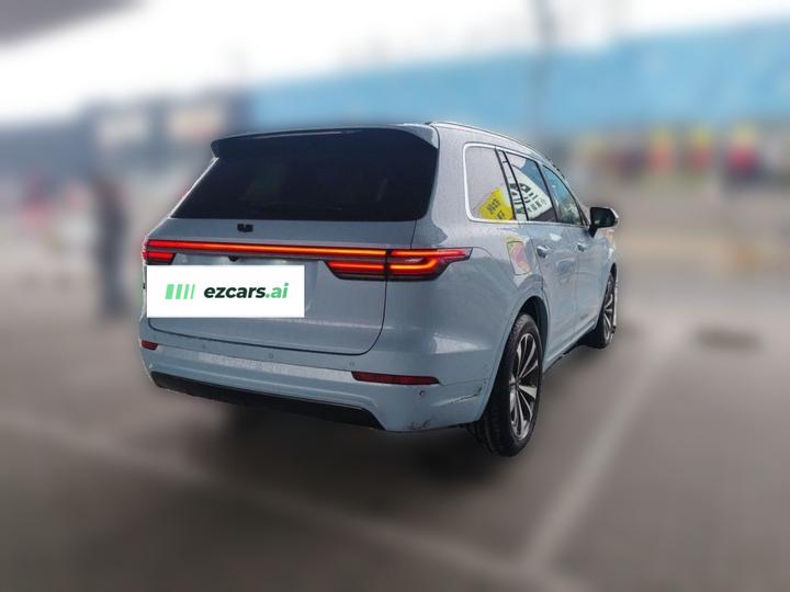 Li Auto ONE 2020 EREV 6-Seater photo 4