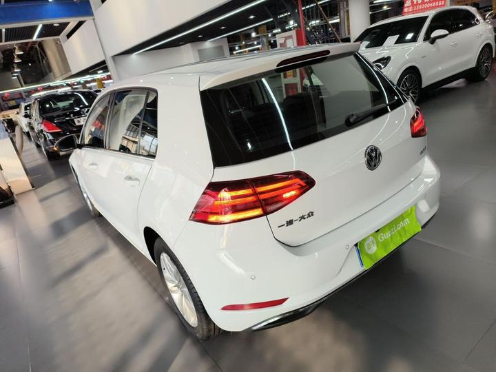 Golf 2018 1.6L AT Comfort photo 4