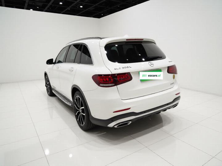 GLC 2020 Facelift GLC 300 L 4MATIC Dynamic photo 4
