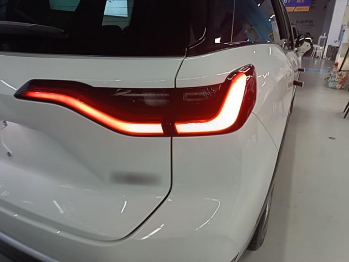 ES8 2022 100kWh 7-Seater photo 7
