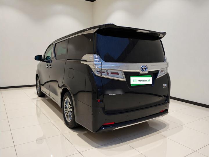 2020 Hybrid 2.5L HV Premium photo 4