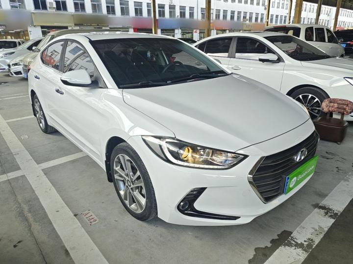 Elantra 2016 1.6L AT Smart Elite photo 3