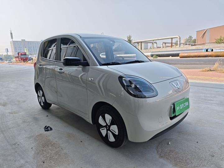 Hongguang MINIEV 2025 4th Gen 4-Door Advanced photo 3