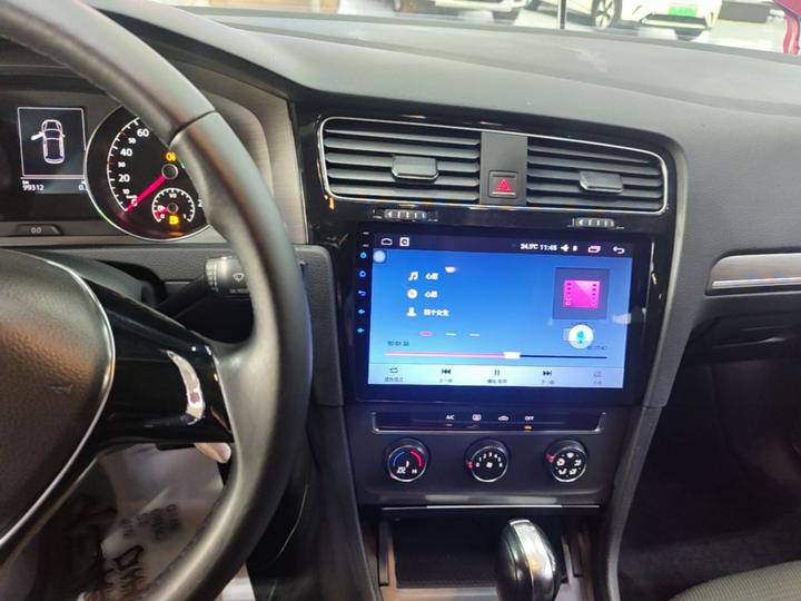 Golf 2016 230TSI AT Comfort photo 8