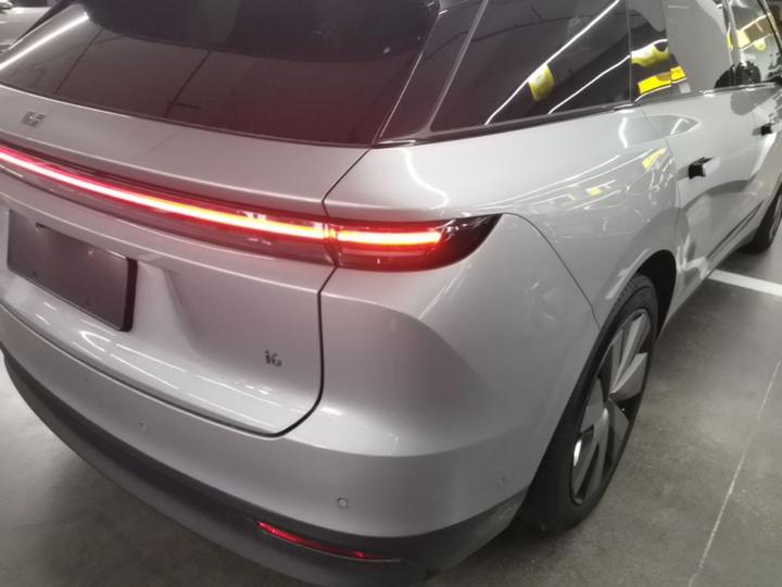 Li Auto i6 2025 AWD Standard photo 7