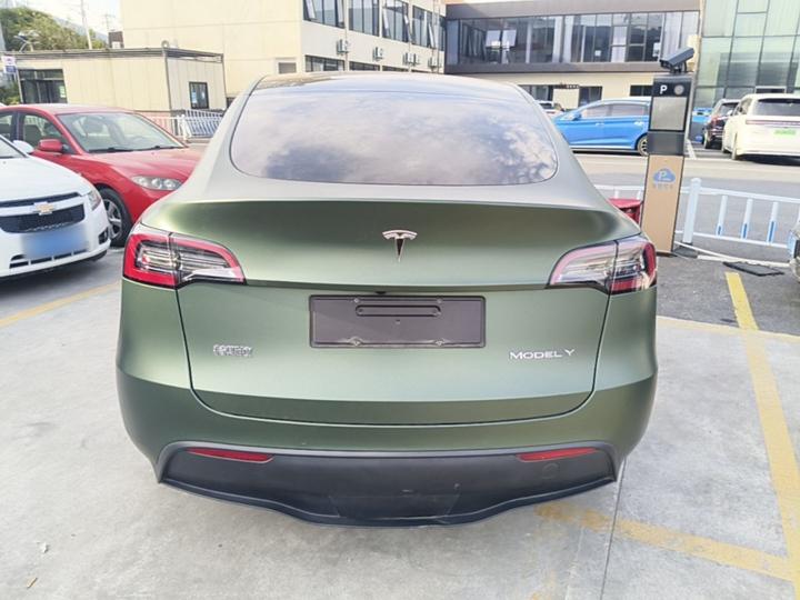 Model Y 2022 RWD photo 3