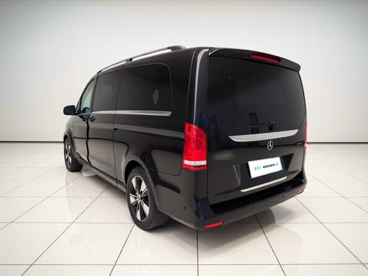 V-Class 2022 V 260 L Long Wheelbase Premium photo 4