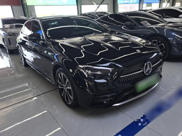 E-Class EV 2022 Facelift E 350 e L PHEV Sport photo 3