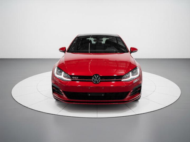Golf GTI 2019 2.0TSI GTI China V photo 2