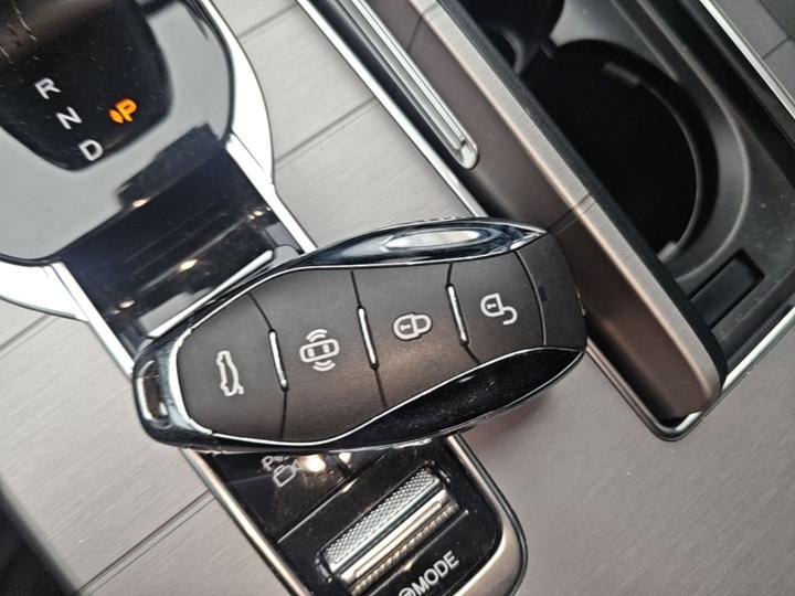 HS7 PHEV 2024 2.0T PHEV AWD 7-Seater photo 8