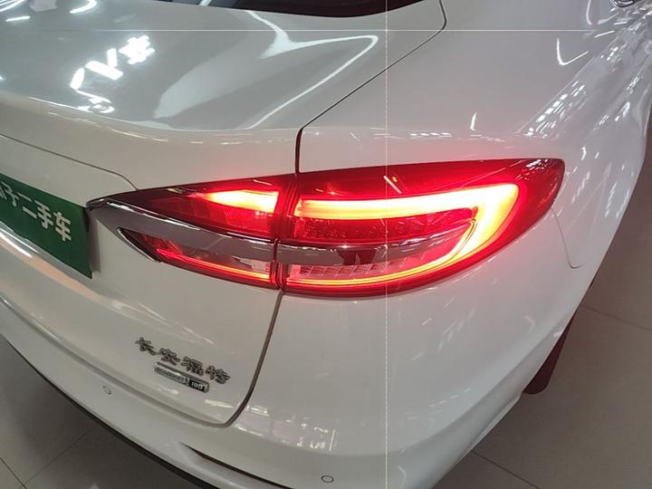 Mondeo 2020 EcoBoost 180 Fashion photo 7