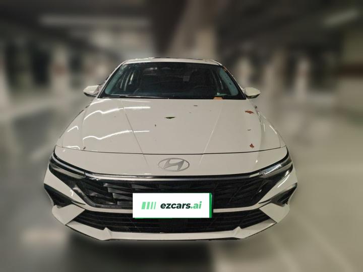 Elantra 2023 1.5L CVT LUX Premium photo 2