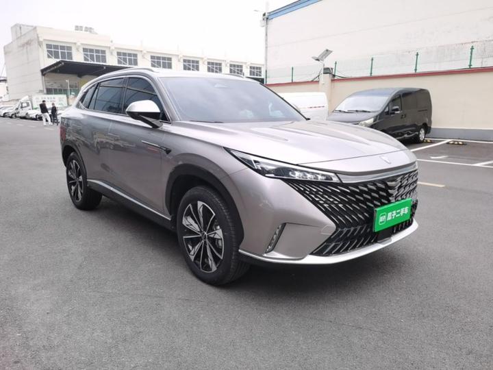 RX5 EV 2023 eRX5 photo 3