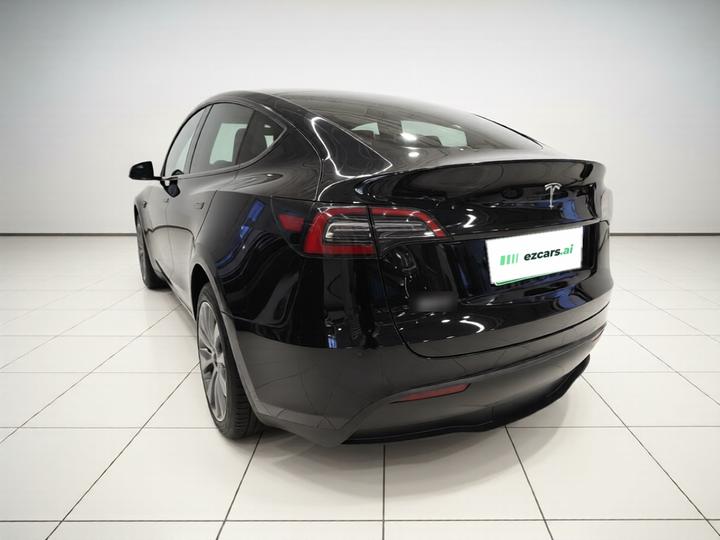Model Y 2022 Facelift RWD photo 4