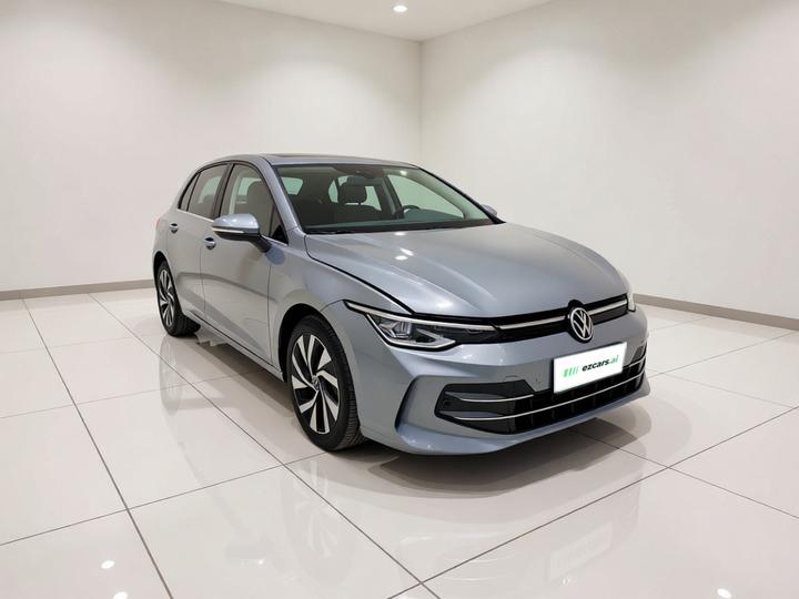 Golf 2025 Facelift 300TSI Pro photo 3