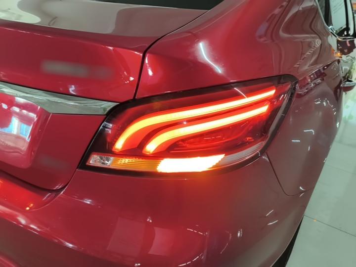 MG6 2017 20T AT Luxury Connected China V photo 7
