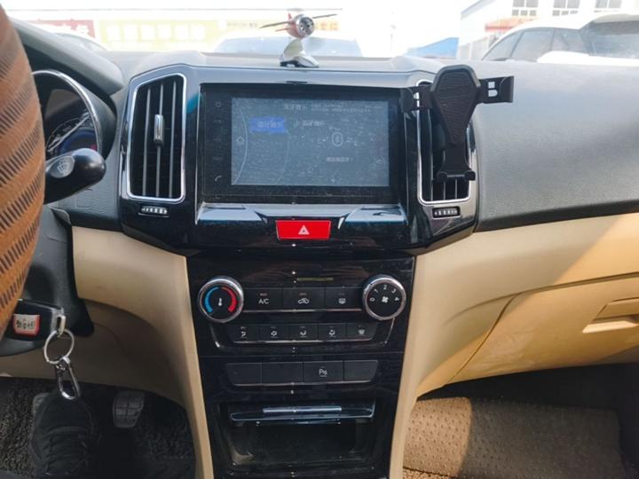 E3 2015 1.5L MT photo 8