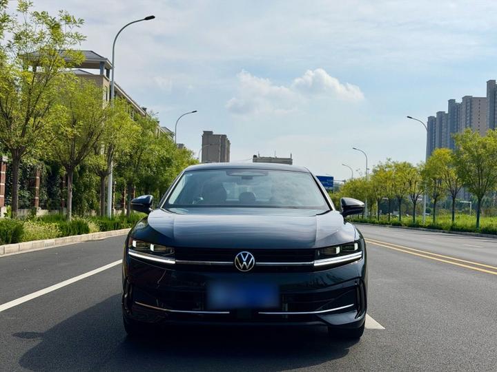 Magotan 2024 380TSI DSG Supreme photo 2