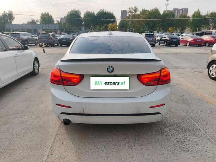 1 Series 2017 118i Sport photo 5