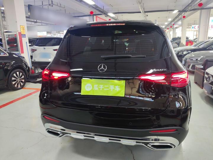 GLC 2023 Facelift GLC 300 L 4MATIC Dynamic 5-Seater photo 3