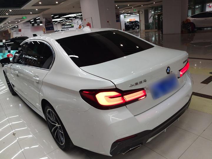 5 Series 2022 Facelift 525Li M Sport Package photo 4