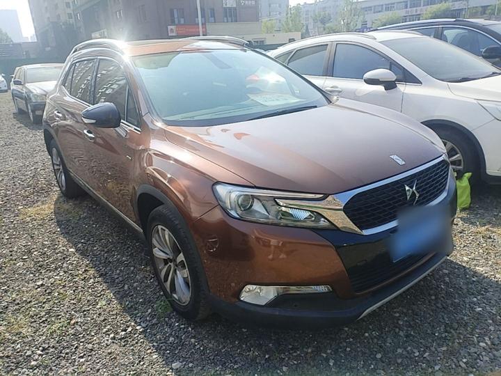 6 2014 1.6T Luxury THP160 photo 3
