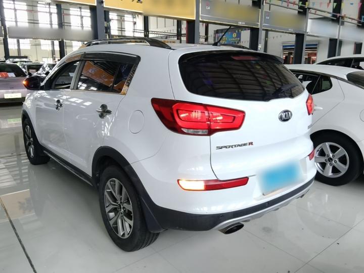 Sportage 2015 2.0L AT RWD GLS photo 4
