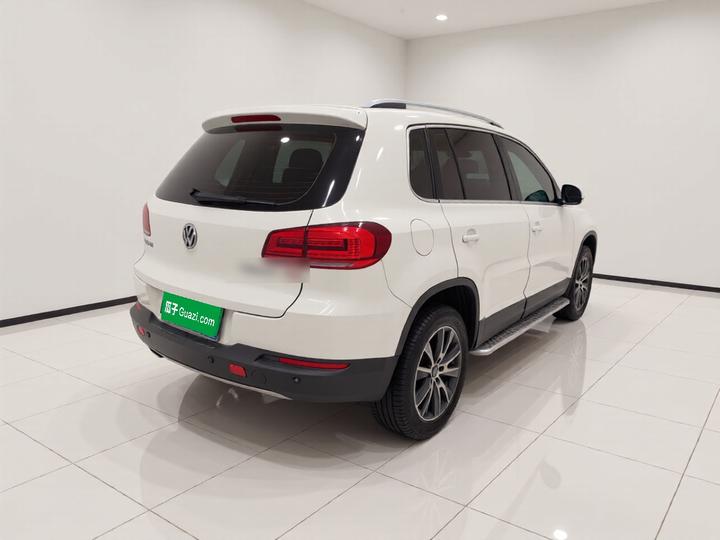 Tiguan 2015 1.8TSI AT RWD Luxury photo 6