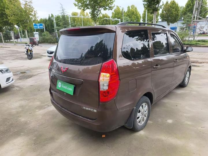 Wuling Hongguang 2014 1.2L S Standard IV photo 6