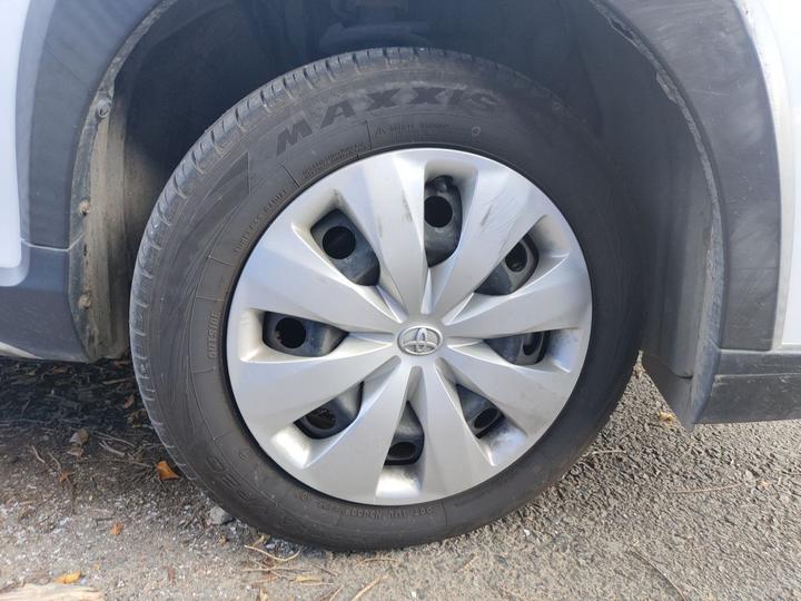 YARiS L 2021 X 1.5L CVT Leading photo 8