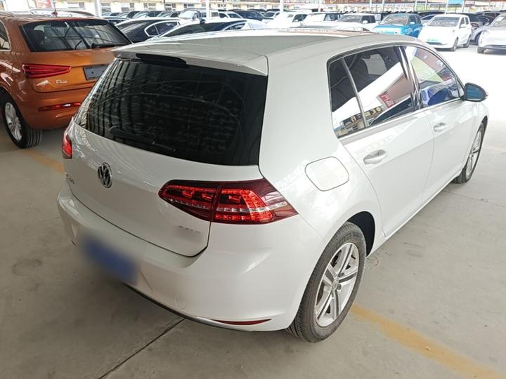Golf 2017 230TSI AT Comfort Anniversary Edition photo 4
