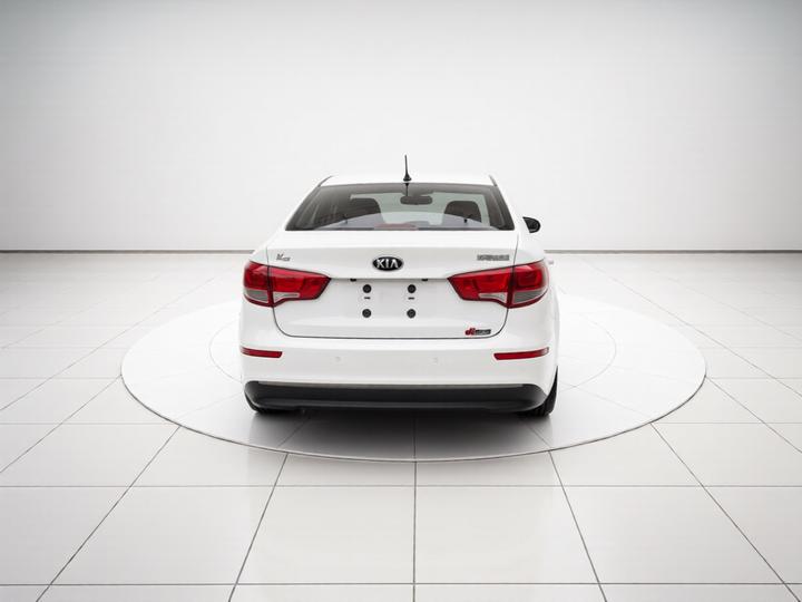 K2 2015 Sedan 1.4L AT GLS photo 5
