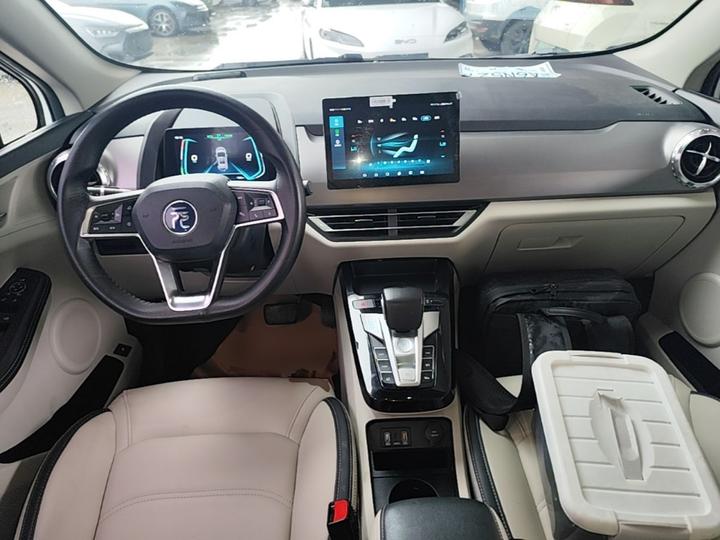 Yuan Pro 2021 401KM Premium photo 2