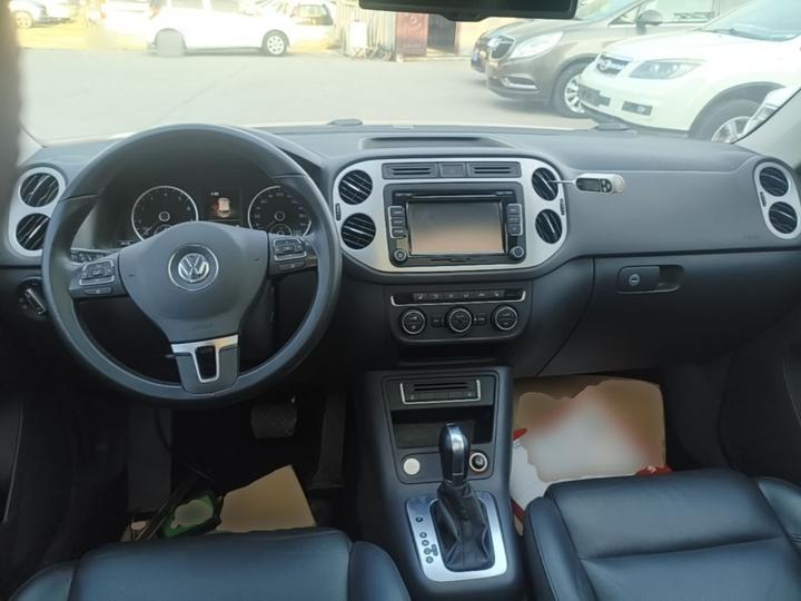 Tiguan 2015 1.8TSI AT RWD Luxury photo 5