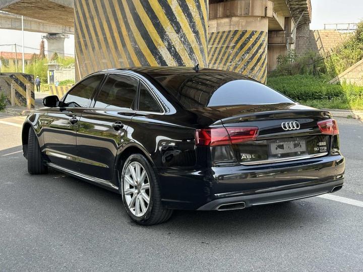 A6L 2016 50 TFSI quattro Luxury photo 4
