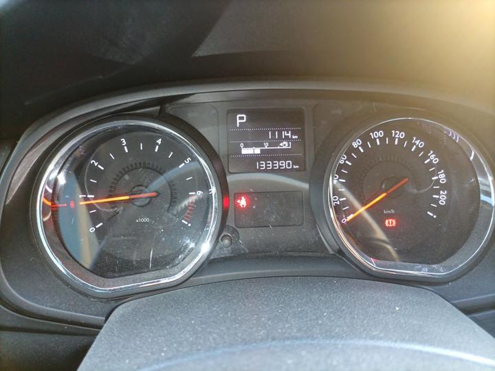 C3-XR 2015 1.6L AT Pioneer photo 8