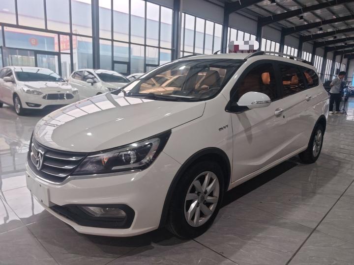 310W 2017 1.5L MT Fashion China V