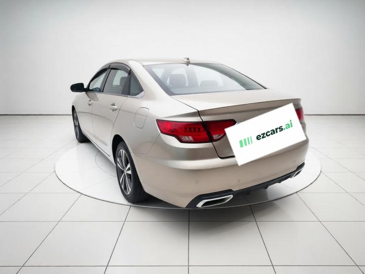 Emgrand GL 2018 1.4T MT Elite Connected photo 4