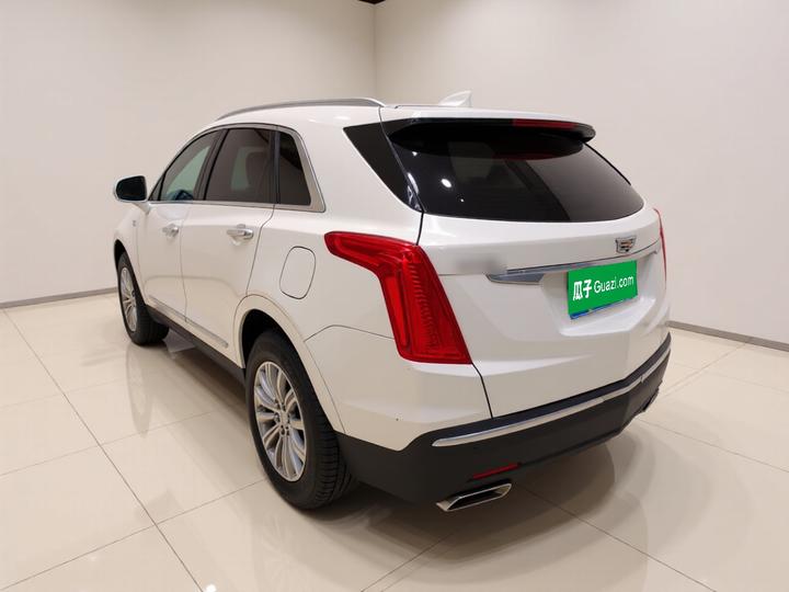 XT5 2018 25T Luxury photo 4