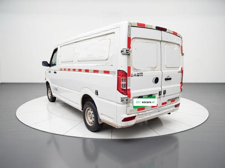 Yufeng EM27 2024 EM27 41.472kWh photo 4